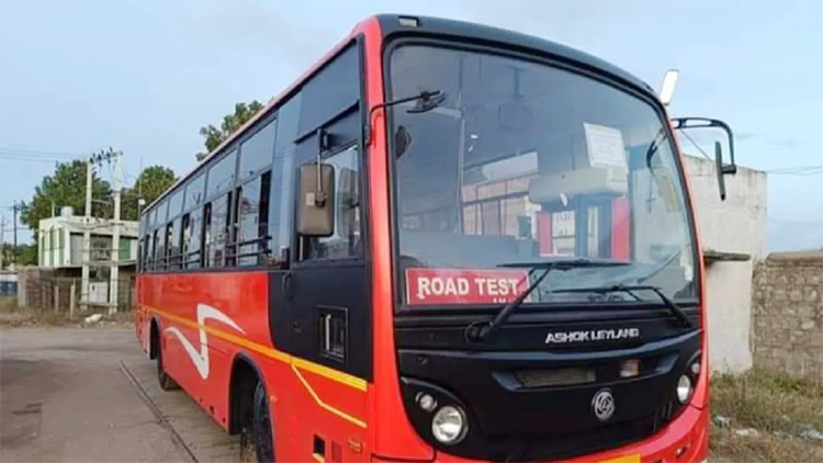 ST Corporation has awarded the contract for construction of 2475 buses to Ashok Leyland Company. ST has a fleet of 15,000 buses and the new buses will provide better service to the passengers.