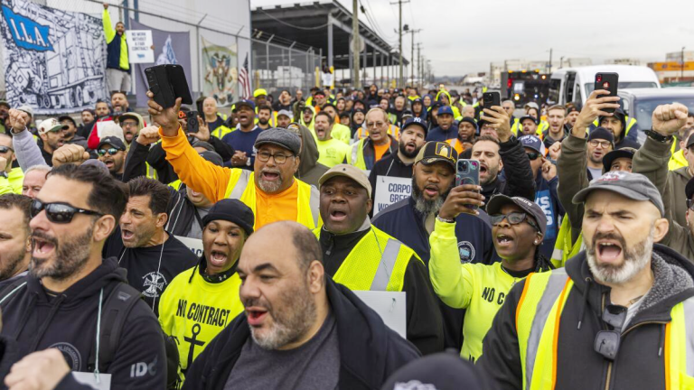 American Dock Workers Strike | अमेरिकी बंदर कामगार संपावर; जागतिक बाजारपेठेला महागाईची भीती