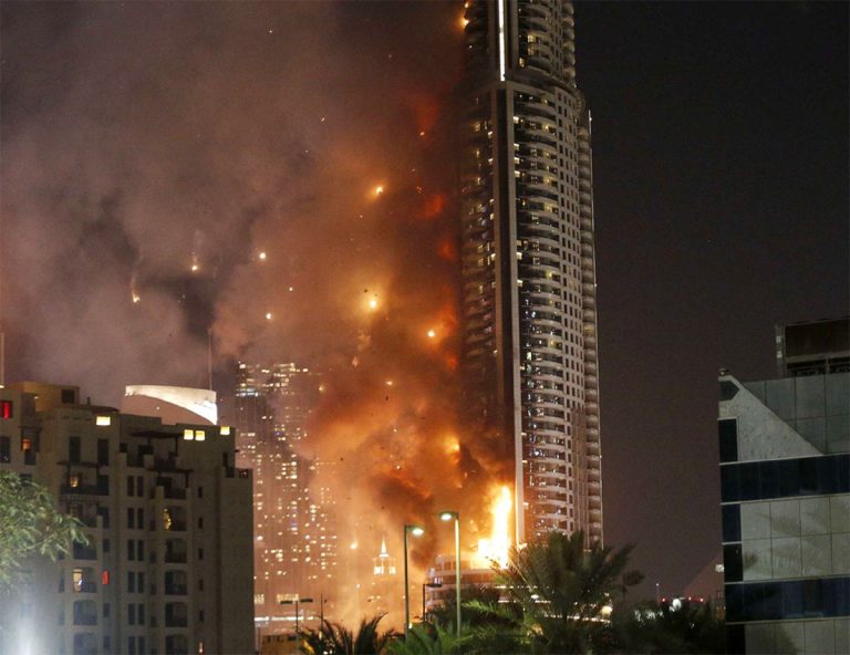 Fire broke out in Marina, Dubai