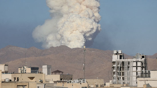 The US created confusion by deploying B-2 bombers in the western part of the country, and Iran was unable to receive information about the attack.