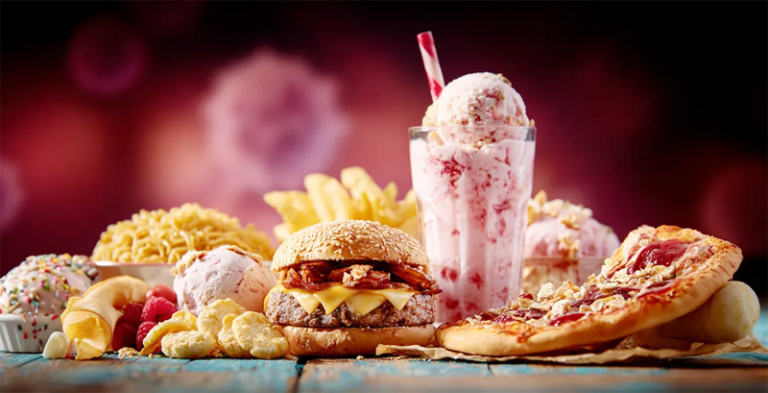 People who consume the most ultra-processed foods have a 41% higher risk of developing lung cancer than those who consume the least.